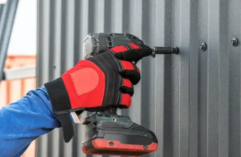 Travaux de zinguerie - Perles-et-Castelet